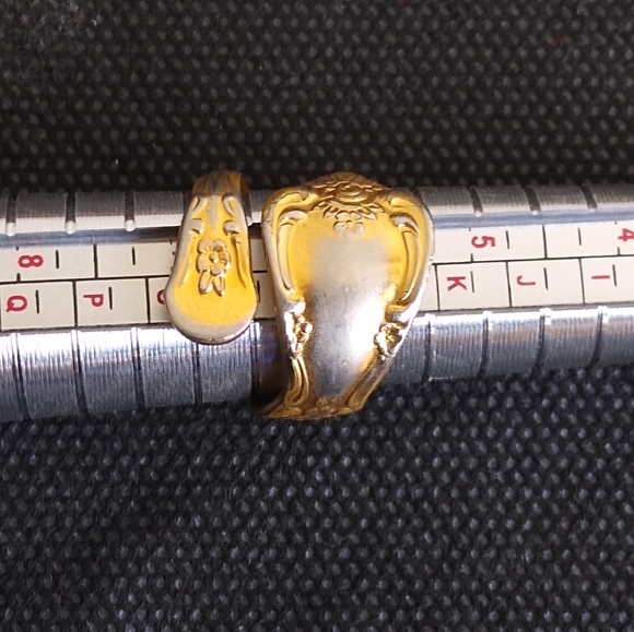 Vintage WMA Rogers Oneida LTD Sterling Spoon Ring. - Picture 3 of 8